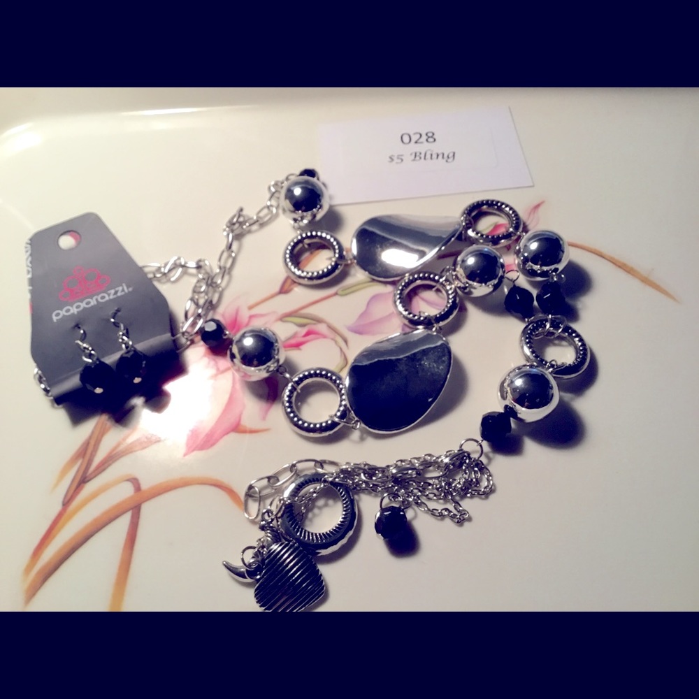 #028 Bundle & Save | Paparazzi 2pc Set
